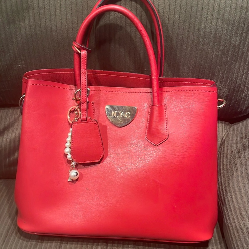 Red NYC BAG - Picture 1 of 7